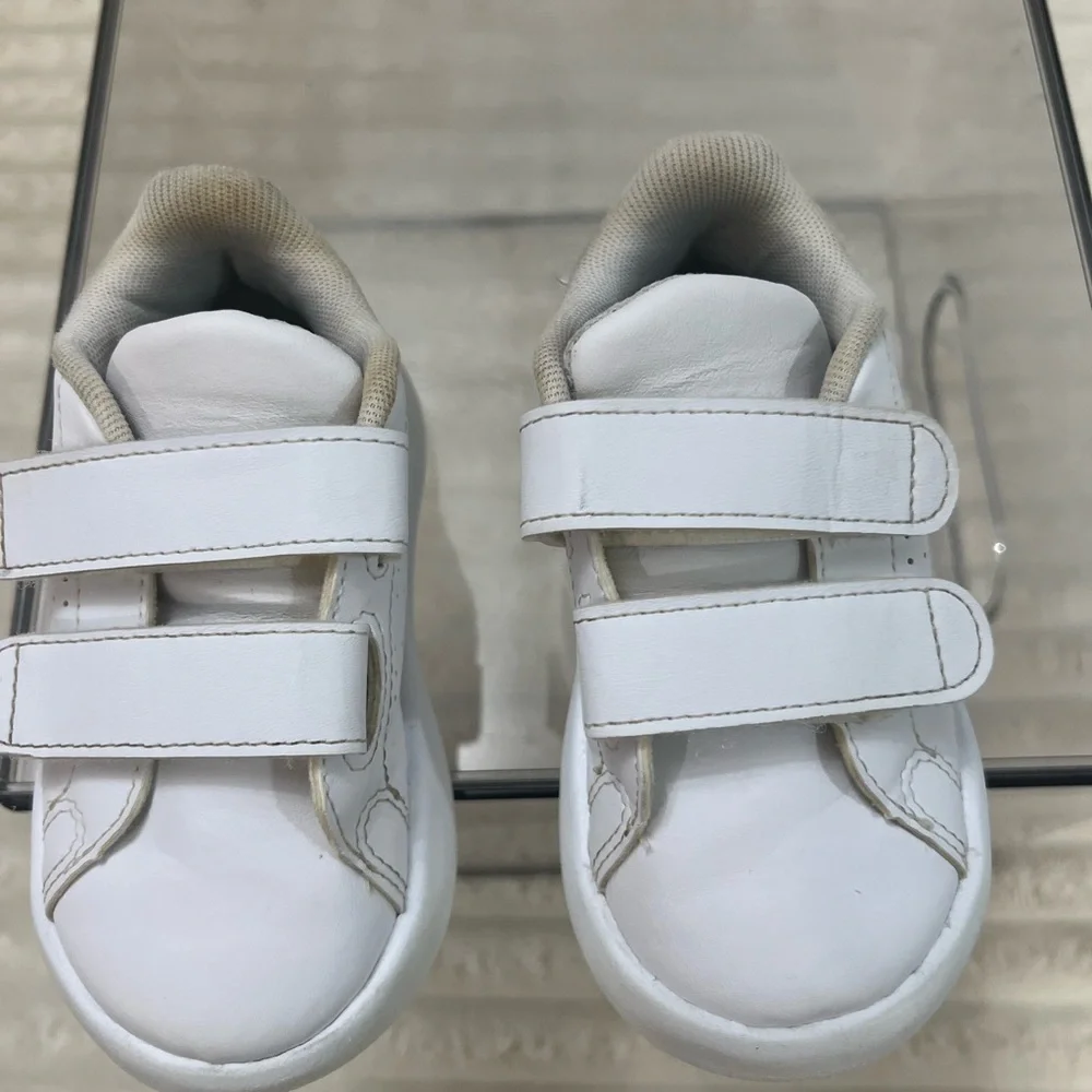 adidas advantage shoes